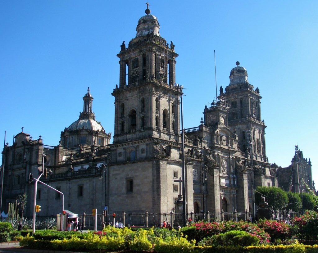 Things to see in Mexico City: The Metropolitan Cathedral 