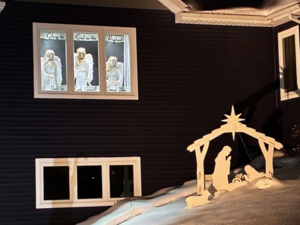 You'll find creative Christmas displays in the Cherry Ridge neighborhood on the east side of Traverse City.