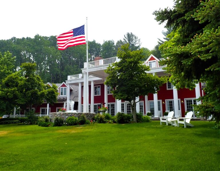 Black Star Farms: Spend The Night In Michigan’s Wine Country!