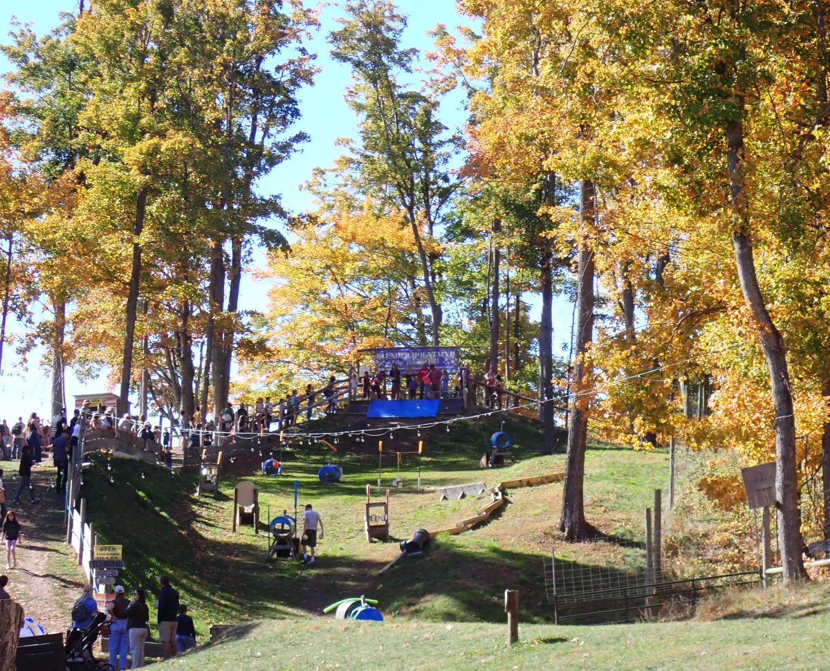 Looking for a fun fall activity? Head to Pond Hill Farm on October weekends for pumpkin bowling down the tubing run !
