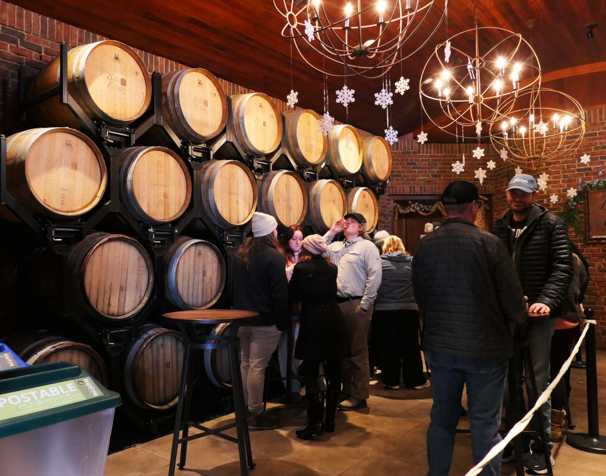 Tasting room at Brys Estate Vineyard & Winery.