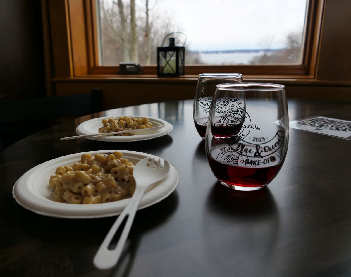 Grilled apple, ditalini pasta, smoked garlic and cheddar mac & cheese with Pinot Noir at Hawthorne Vineyards during Traverse City's Mac & Cheese Bake-Off