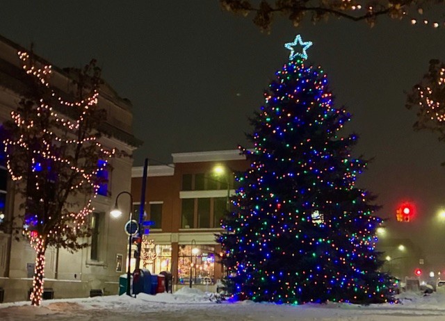 Traverse City's downtown Christmas tree at the corner of Front Street and Cass
