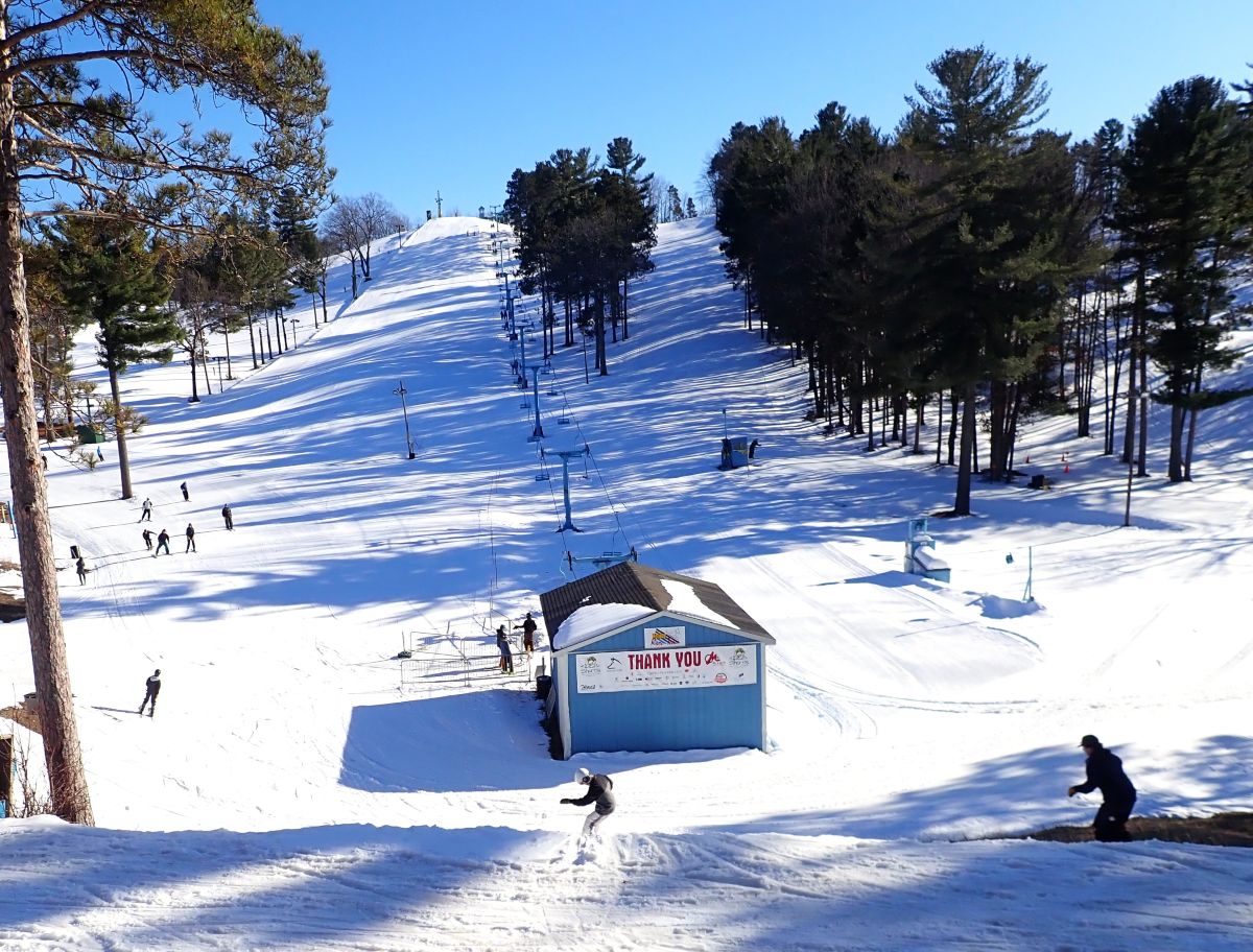 The Baywatch Resort is a great place to stay in winter, as it's close to both downtown Traverse City and the ski hills at Mount Holiday.