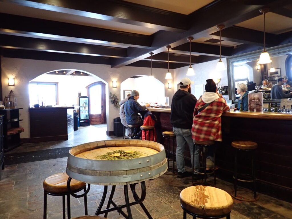 The tasting room a Aurora Cellars in thewinter.