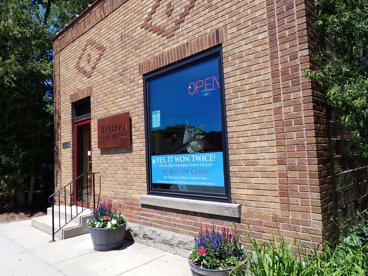 Verterra Winery's tasting room is located in the heart of Leland, making it a great place to stop in as you explore the shops and galleries downtown.